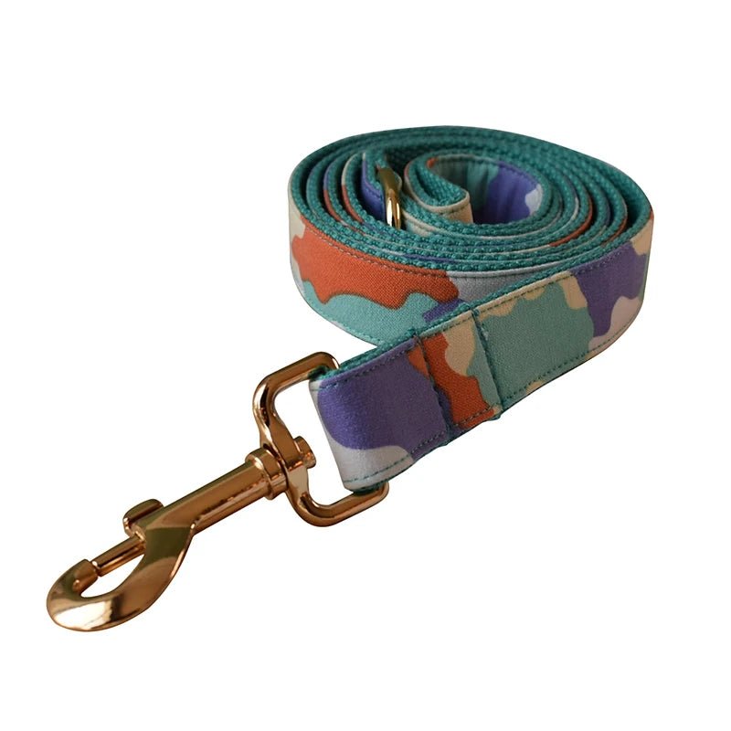 Petspuff Personalised Camo Dog Collar & Lead with Bow Tie – Metal Buckle, Engraved Name Tag | Medium & Big Dogs