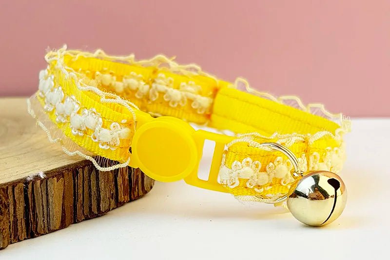 Petspuff Lace Cat Collar with Breakaway Safety Buckle – Anti-Choke | 5 Colours
