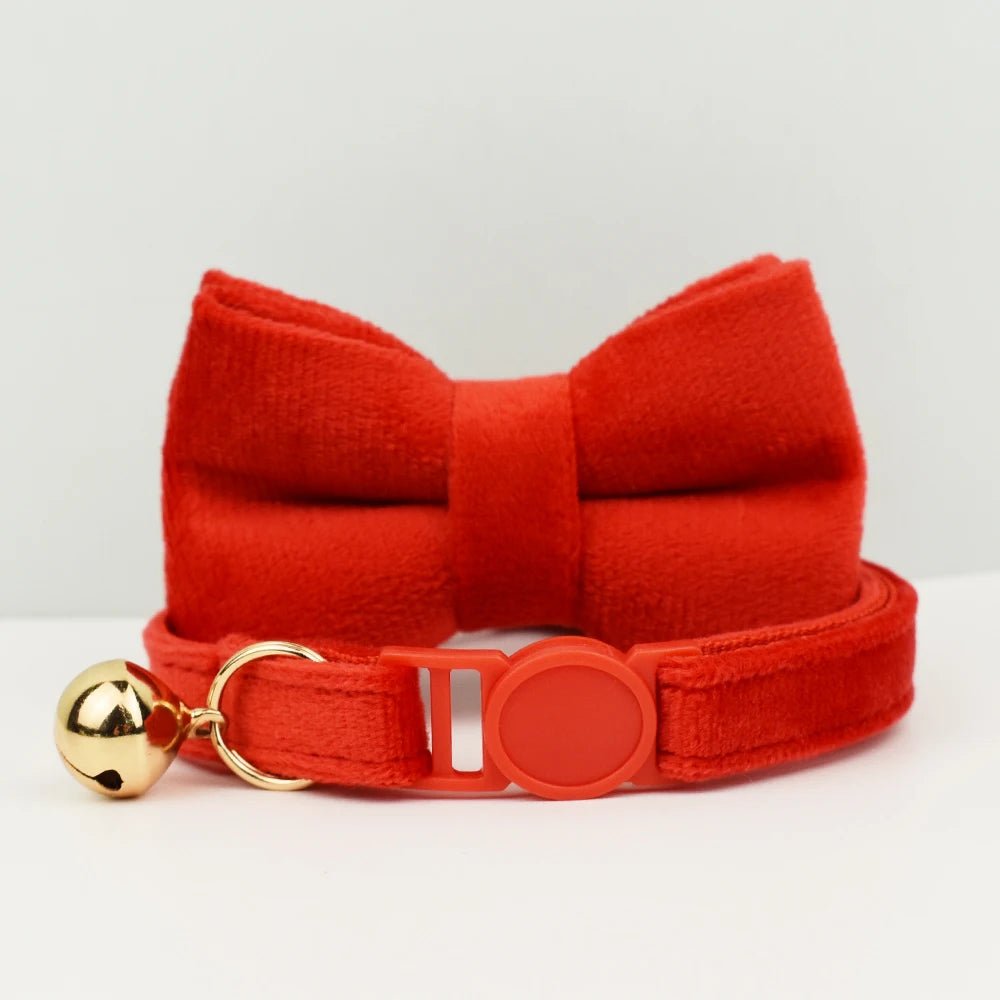 Petspuff Velvet Cat Collar with Bow Tie & Breakaway Safety Buckle – 14 Colours - Petspuff
