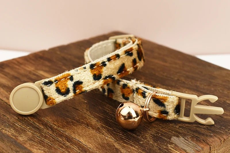 Petspuff Adjustable Cat Collar with Bow & Safety Buckle – Anti-Choke Kitten Collar | 12 Colours - Petspuff