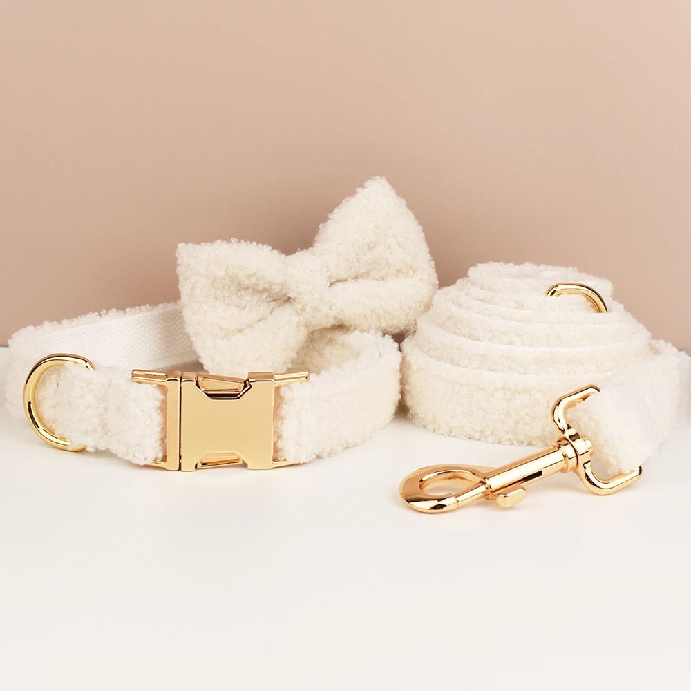 Petspuff Personalised Handmade Knitted Dog Collar Set – Engraved Name Tag, Bow & Harness | Christmas