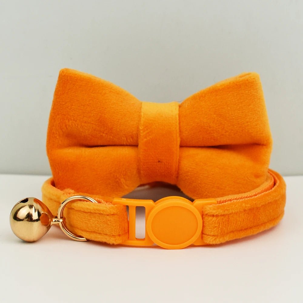 Petspuff Velvet Cat Collar with Bow Tie & Breakaway Safety Buckle – 14 Colours - Petspuff