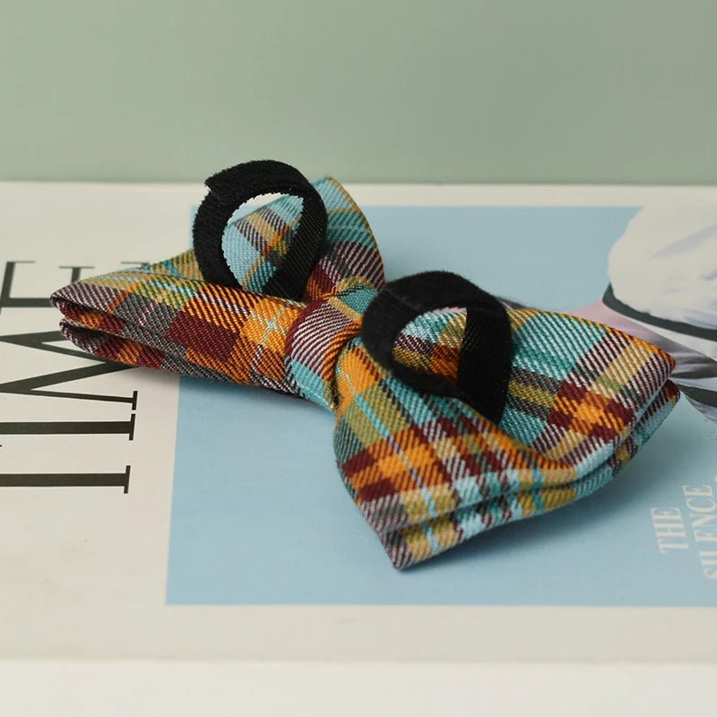 Petspuff Personalised Christmas Plaid Dog Collar & Lead Set – Engraved Name Tag & Bow Tie - Petspuff