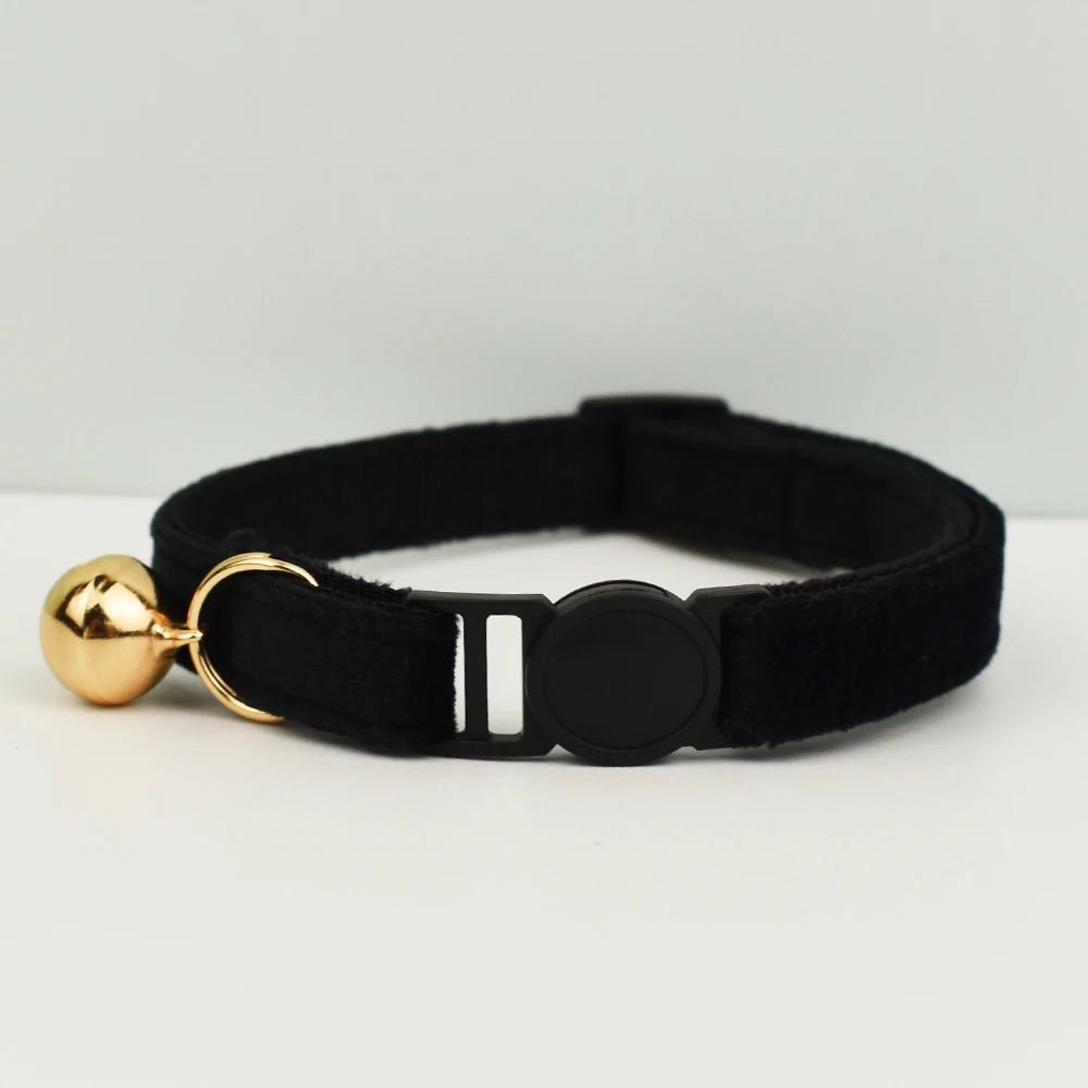 Petspuff Velvet Cat Collar with Bow Tie & Breakaway Safety Buckle – 14 Colours - Petspuff