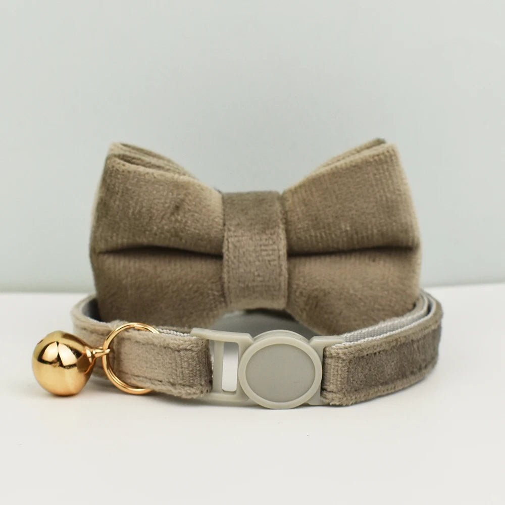 Petspuff Velvet Cat Collar with Bow Tie & Breakaway Safety Buckle – 14 Colours - Petspuff