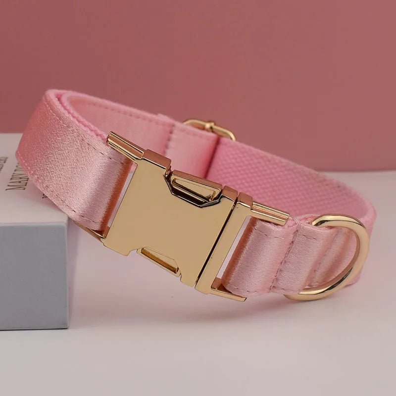 Petspuff Personalised Pink Print Dog Collar & Lead for Medium & Large Dogs – Engraved Name Tag & Bow