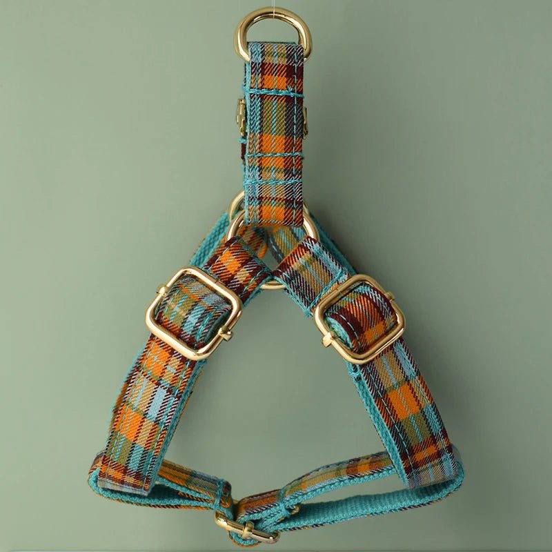 Petspuff Personalised Plaid Dog Harness & Lead with Bow – Engraved ID Tag | Christmas Dog Harness - Petspuff