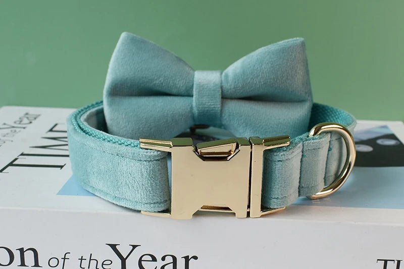 Petspuff Personalised Emerald Green Velvet Dog Collar & Lead with Bow – Engraved Name Tag | S–XL