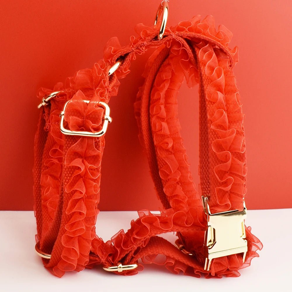 Petspuff Personalised Red Lace Wedding Dog Collar, Harness & Lead – Engraved Nameplate | 3-Piece Set