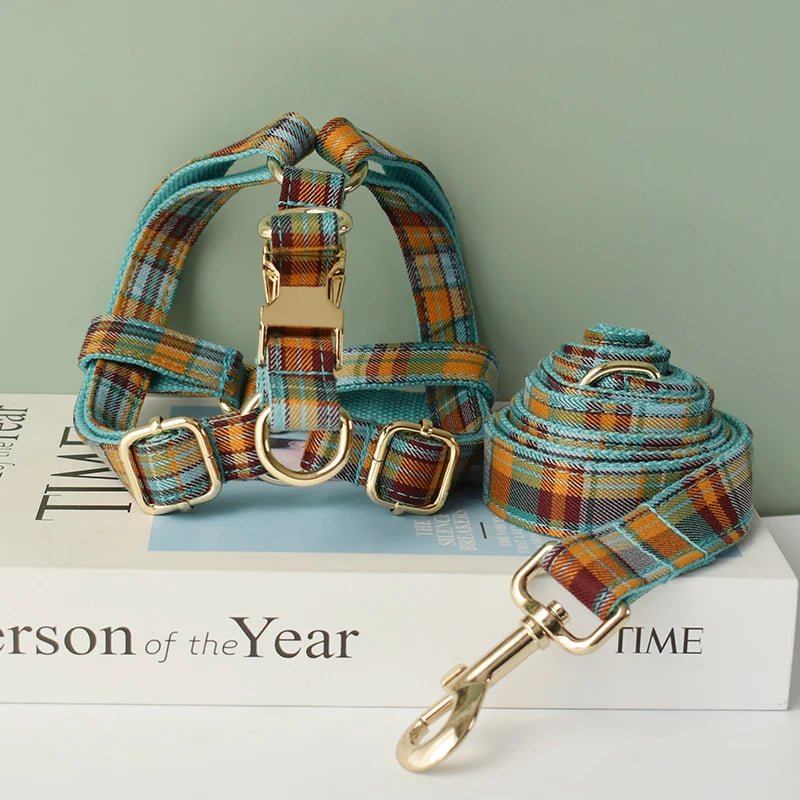 Petspuff Personalised Plaid Dog Harness & Lead with Bow – Engraved ID Tag | Christmas Dog Harness - Petspuff