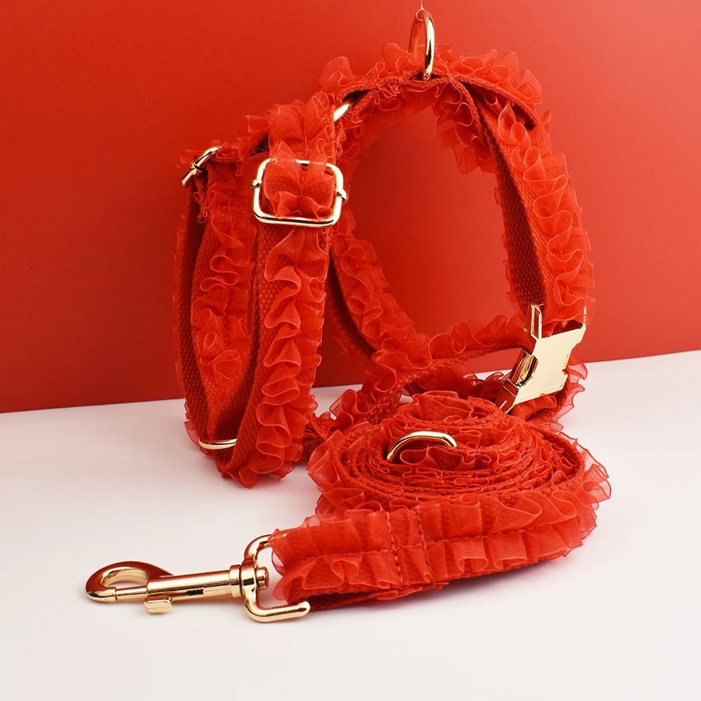 Petspuff Personalised Red Lace Wedding Dog Collar, Harness & Lead – Engraved Nameplate | 3-Piece Set