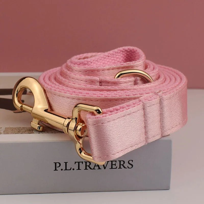 Petspuff Personalised Pink Print Dog Collar & Lead for Medium & Large Dogs – Engraved Name Tag & Bow