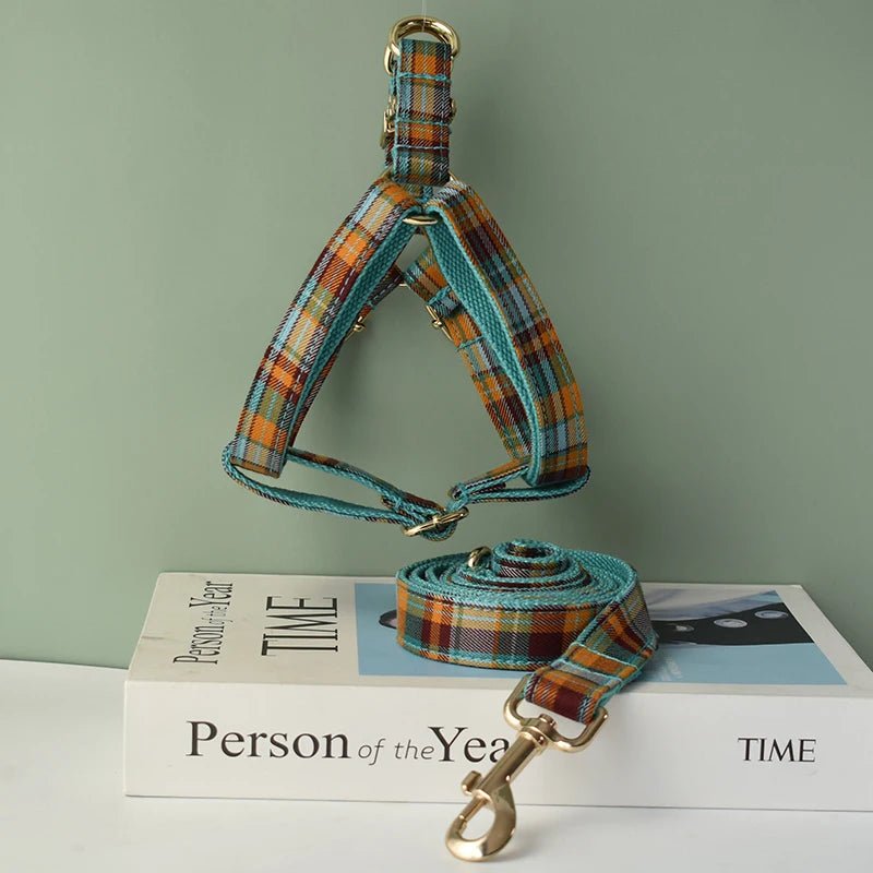 Petspuff Personalised Plaid Dog Harness & Lead with Bow – Engraved ID Tag | Christmas Dog Harness - Petspuff