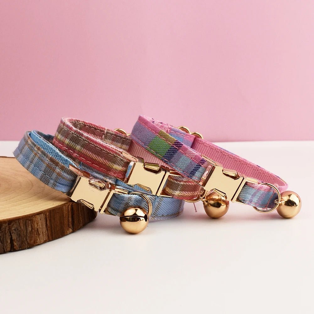 Petspuff Personalised Plaid Cat Collar with Bow Tie – Adjustable Safety Buckle & Name Tag
