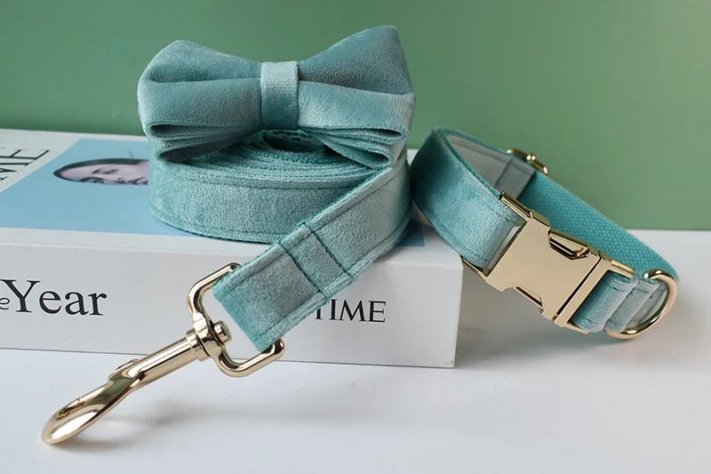 Petspuff Personalised Emerald Green Velvet Dog Collar & Lead with Bow – Engraved Name Tag | S–XL