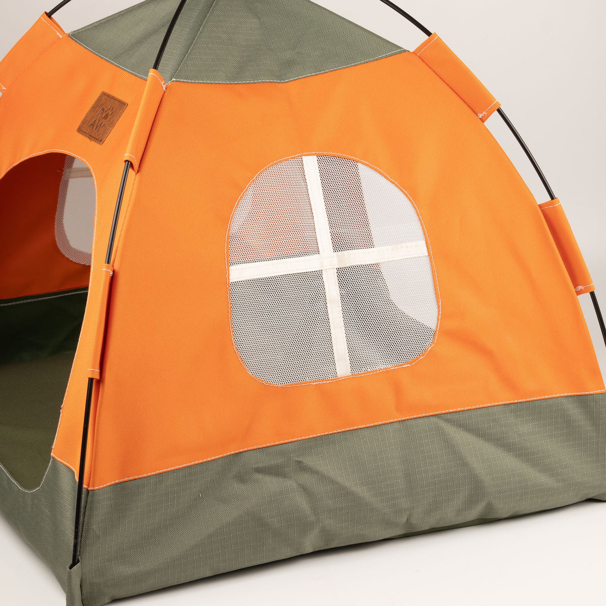 Petspuff Cosy Pet Tent Bed – Covered Hideaway Den with Cushion | Green & Orange, 48cm